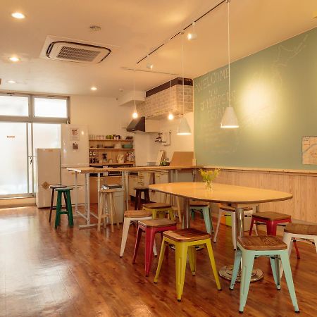 J-Hoppers Osaka Guesthouse Eksteriør bilde