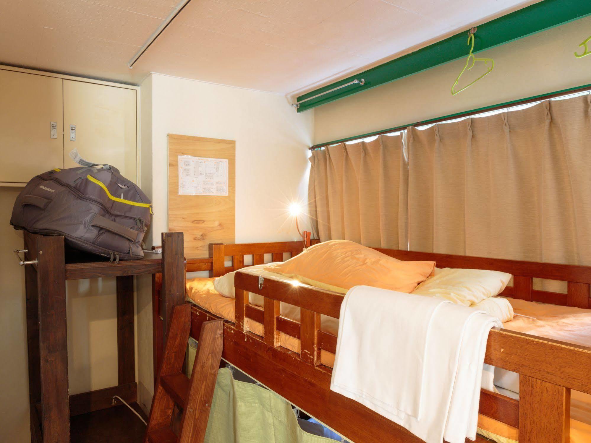 J-Hoppers Osaka Guesthouse Eksteriør bilde