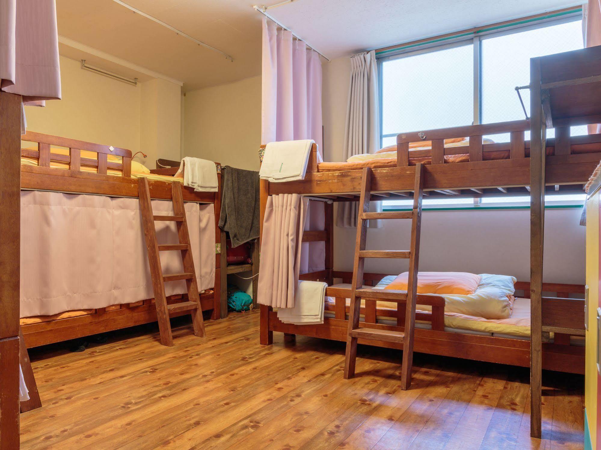 J-Hoppers Osaka Guesthouse Eksteriør bilde
