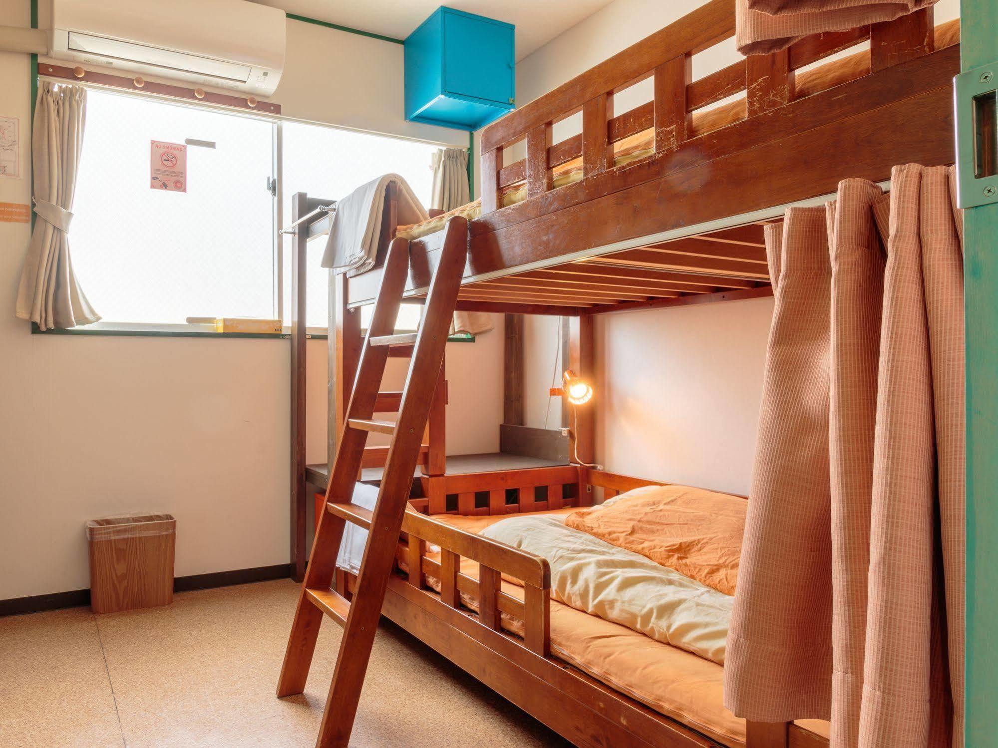J-Hoppers Osaka Guesthouse Eksteriør bilde