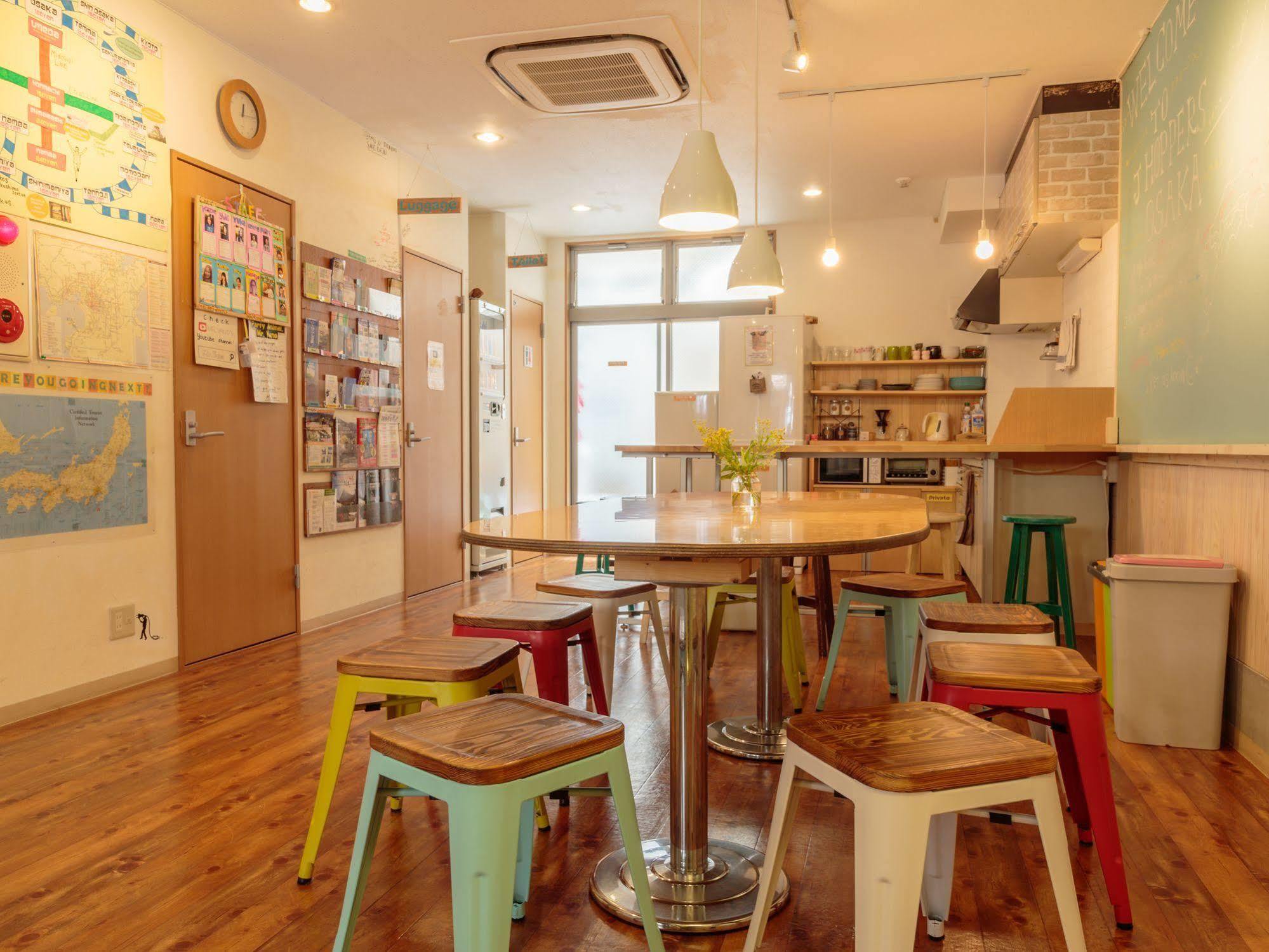 J-Hoppers Osaka Guesthouse Eksteriør bilde
